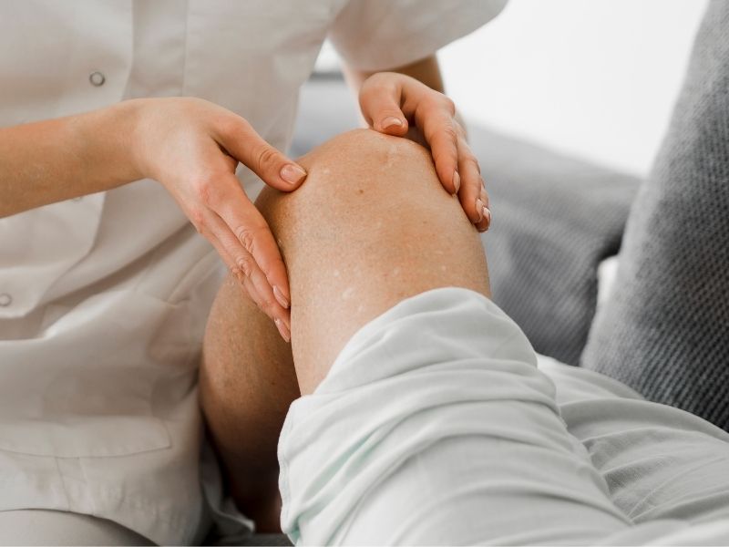 hyaluronik-asit-diz-ici-enjeksiyonu-ne-ise-yarar